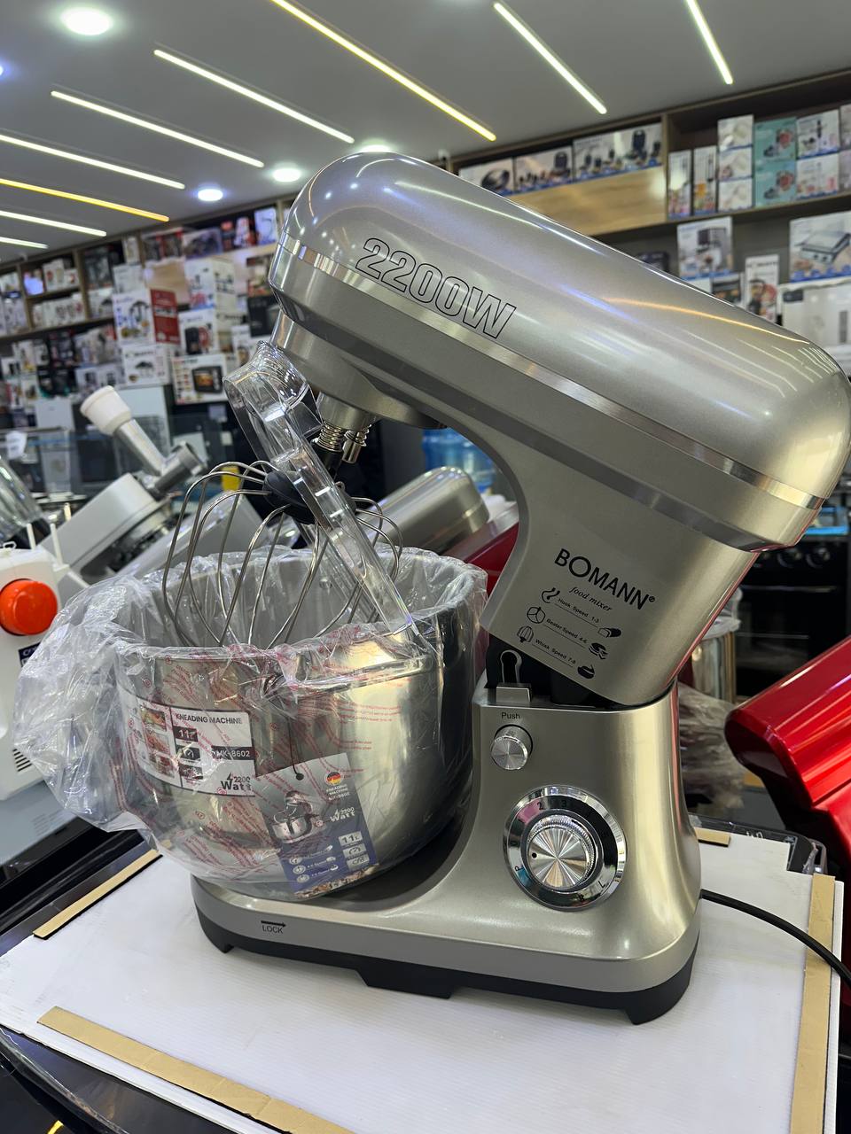 PETRIN BOMMAN 2200W 11L CRIS/NOIR