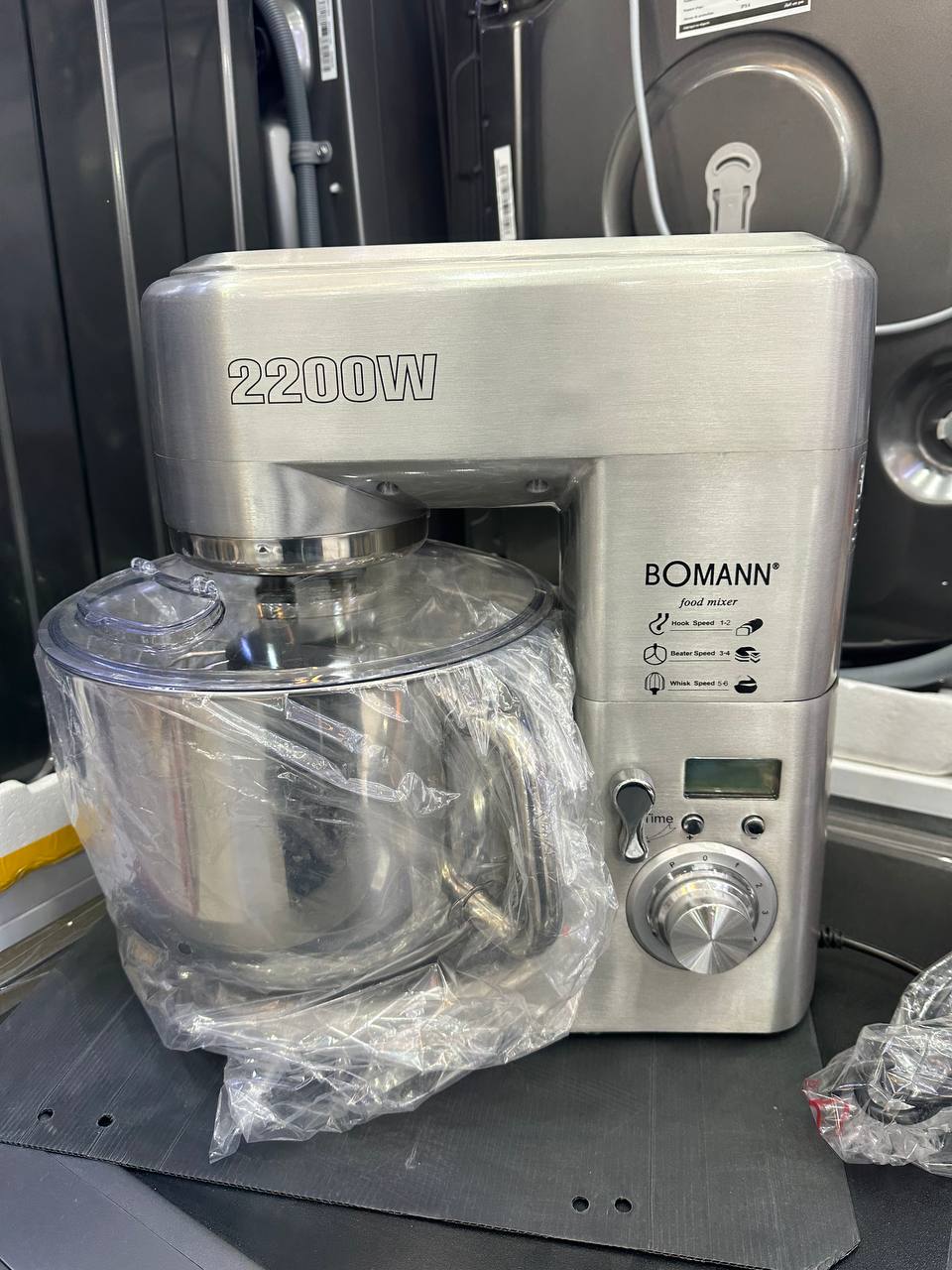 PETRIN BOMMAN 2200W 11L CRIS/NOIR